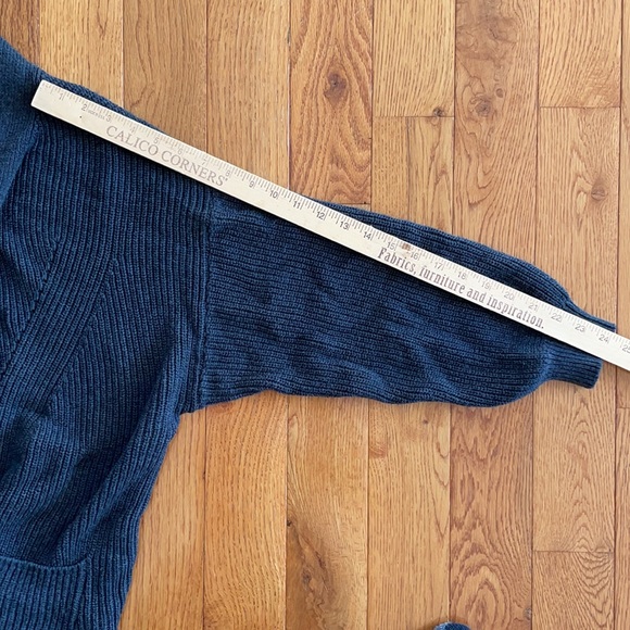 Universal Thread Target L 100% Cotton Gray Sweater Cardigan - Picture 2 of 5